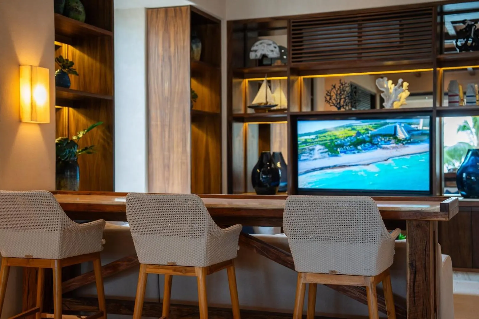 Daire 5Br Luxury Beachfront Penthouse W/ Private Pool Isla Mujeres