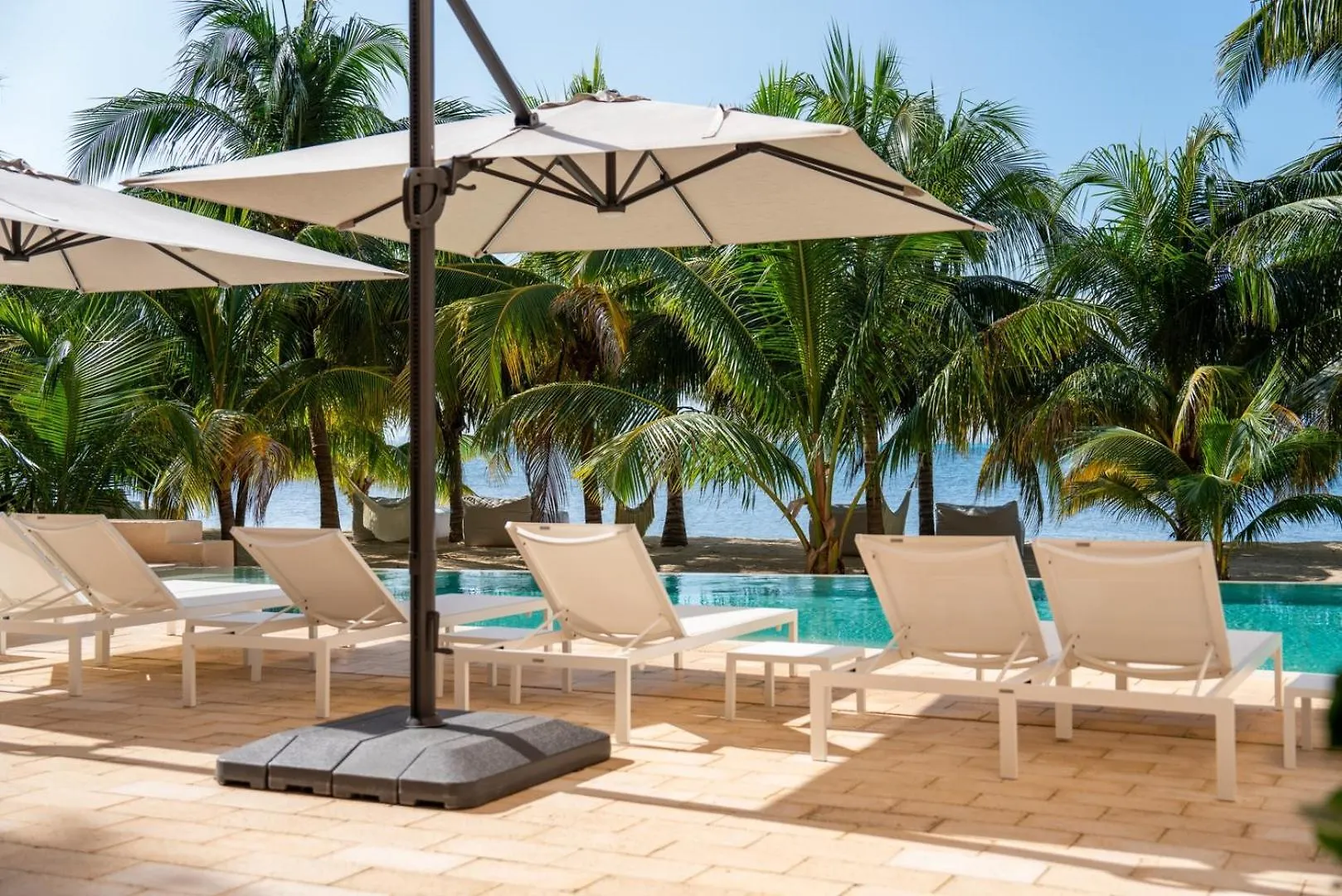 Daire 5Br Luxury Beachfront Penthouse W/ Private Pool Isla Mujeres Meksika