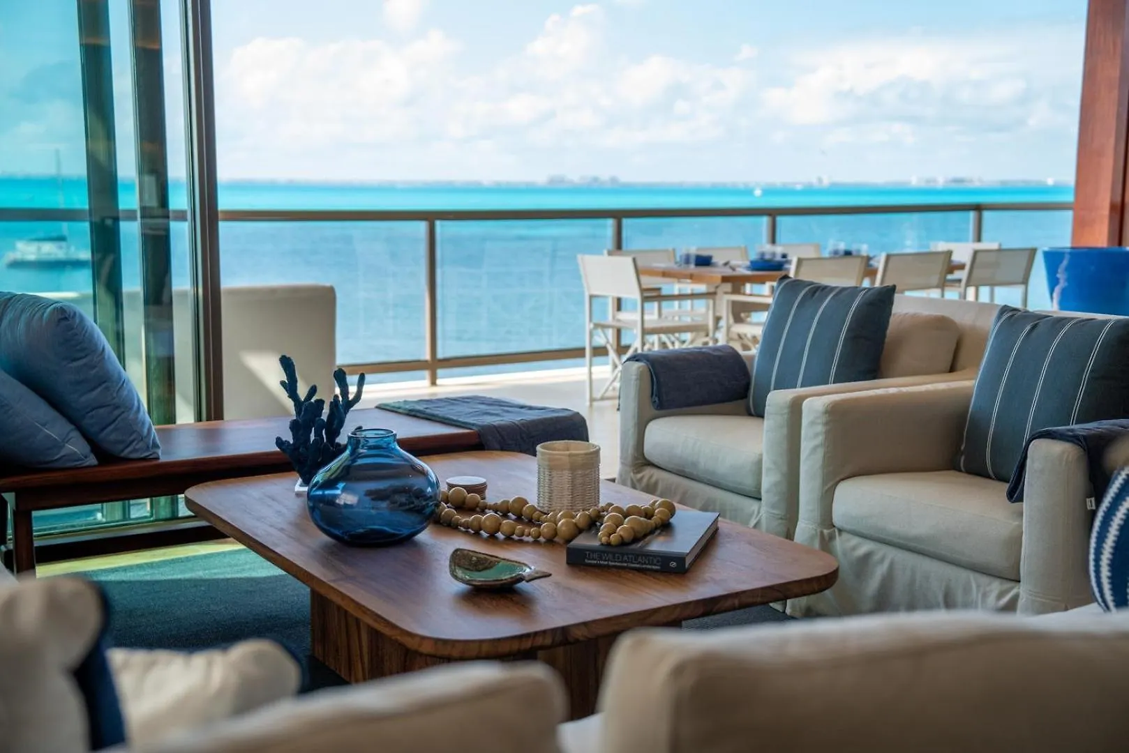 5Br Luxury Beachfront Penthouse W/ Private Pool Isla Mujeres
