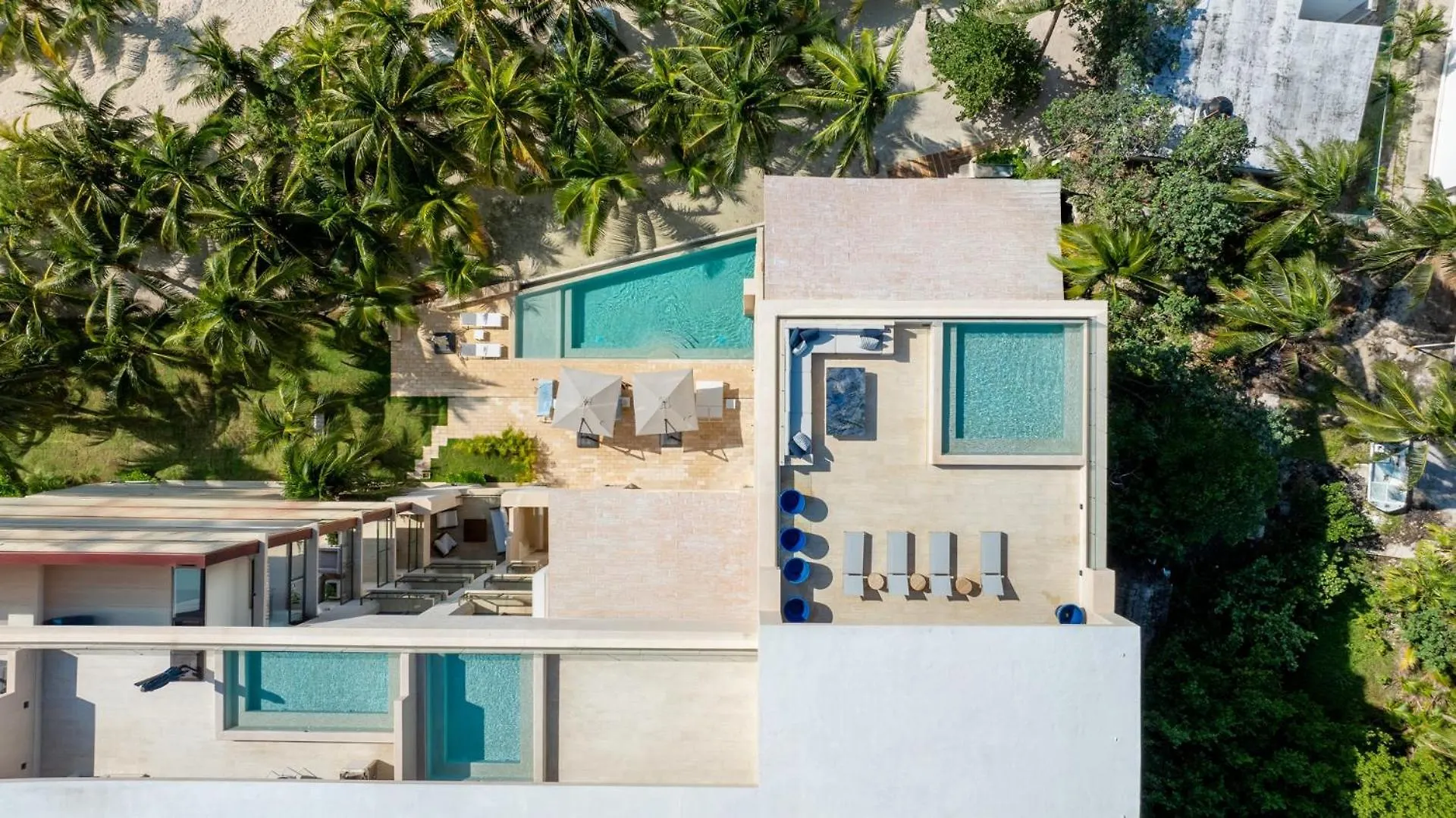Daire 5Br Luxury Beachfront Penthouse W/ Private Pool Isla Mujeres