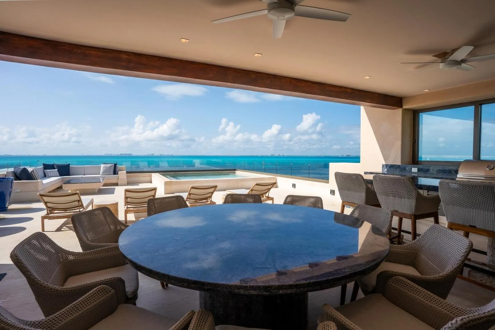 איסלה מוחרס 5Br Luxury Beachfront Penthouse W/ Private Pool דירה