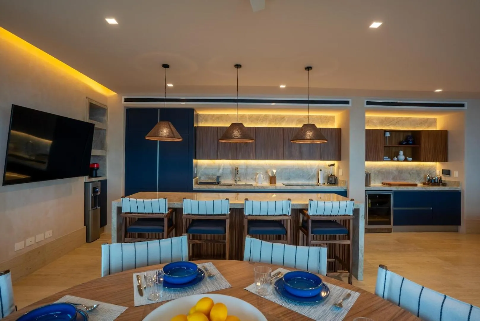 איסלה מוחרס 5Br Luxury Beachfront Penthouse W/ Private Pool